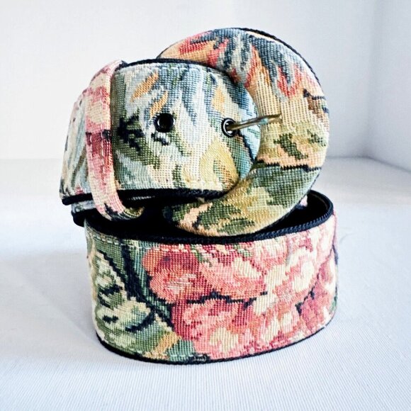 Vintage Tapestry Couch Print Grandma Style Belt - Picture 1 of 10